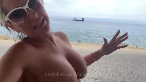 Typical Tourist! by alenacroft