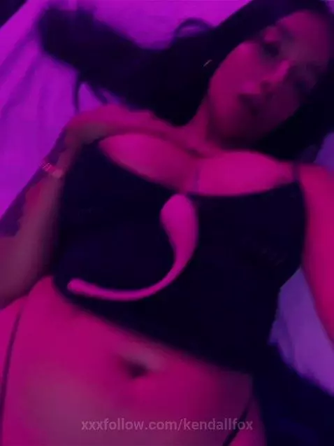 Waiting for u daddy 🖤 by kendallfox