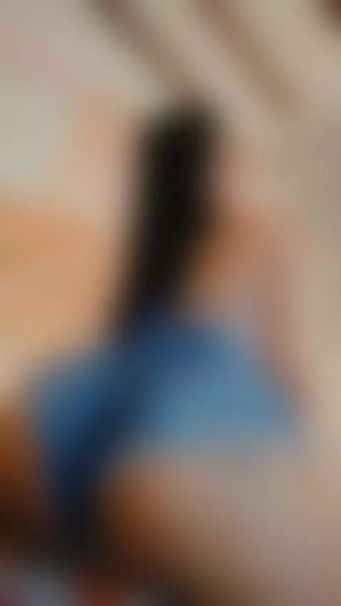 DO U LIKE MY HIP MOVEMENTS? by kendallfox