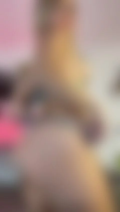 Hi there! im always ready to play with you! See you 👄 by karolsweet