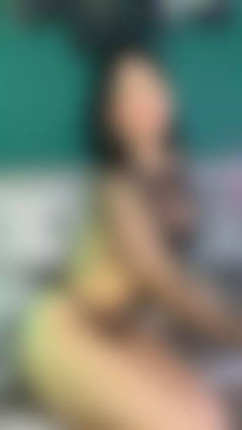 You know that this ass makes you very hard!  im   waiting  f... by karolsweet