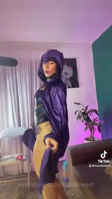 Raven is on  fire now! by karolsweet