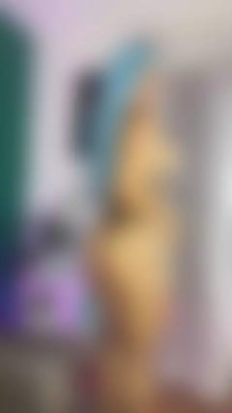 Let's start the week as it should be.. come play with me 😏 by karolsweet