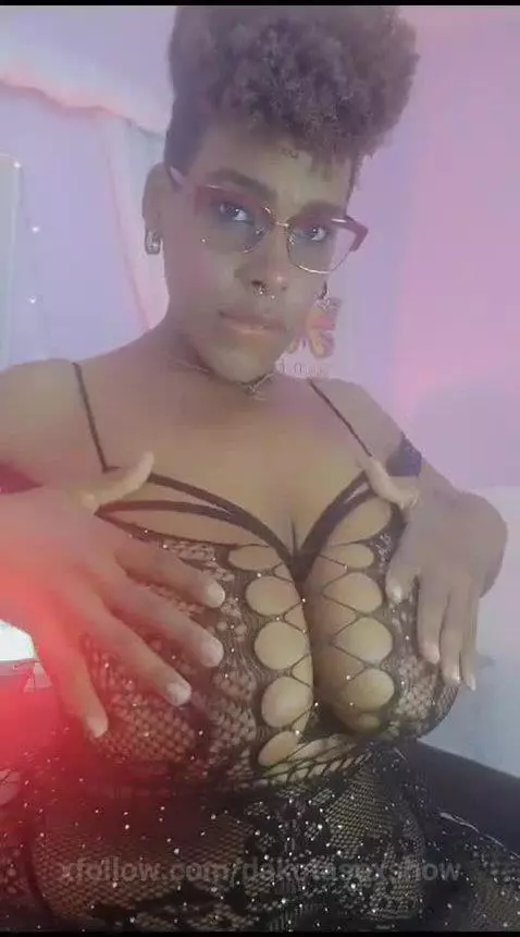 C`mon Enjoy with me and make come true my  fantasies  \\ htt... by dakotasexshow