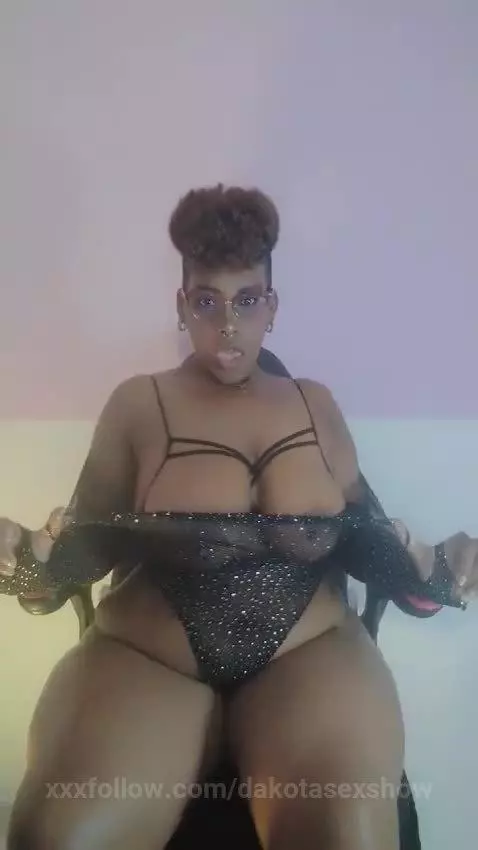 Give me your cum and make me have many orgasms by dakotasexshow