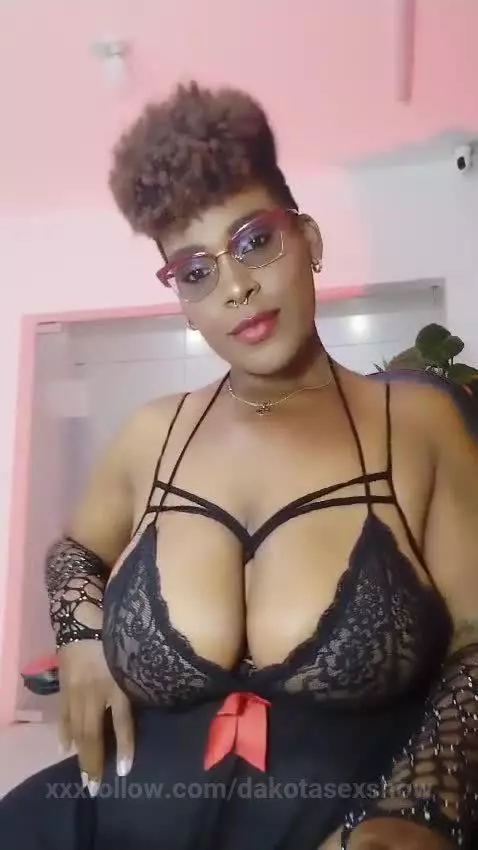 You will be enchanted by my charms 🛐 by dakotasexshow