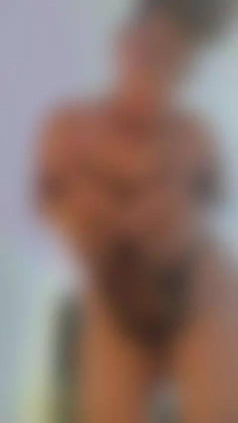 Your favorite girl  💋 by dakotasexshow