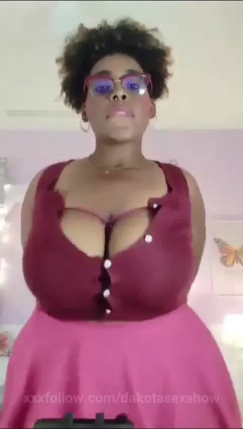 I think my tits want to bounce on your face or on your cock.... by dakotasexshow