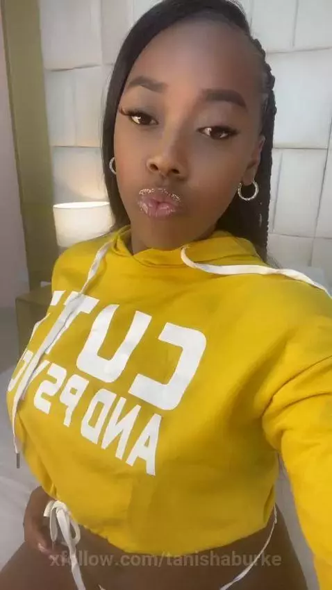 🎀😈😈 by tanishaburke