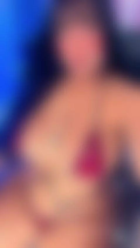 hello my love, I invite you to join my room by alaiasweet