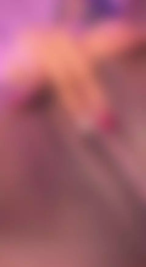 open my puussy by madisoncurt