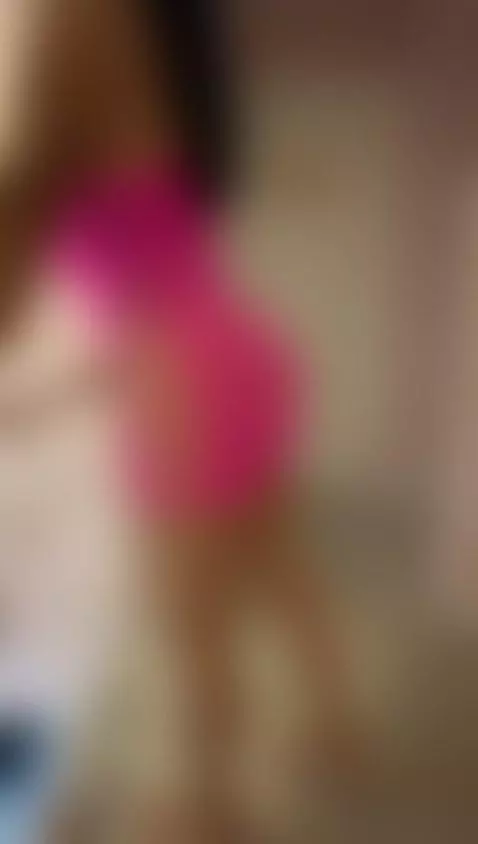 shaking ass by jannalorents