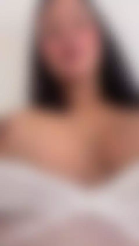 Hey baby, how about you come over to my stream and play with... by selenacute