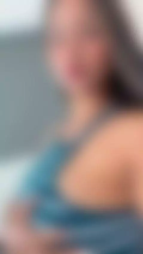 Do you like my big boobs? check my room now, i'm online baby... by selenacute