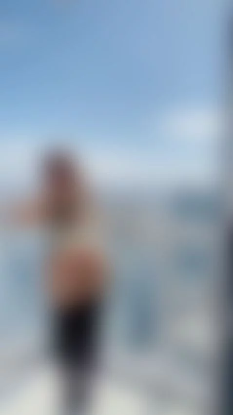 How’s the view? by katanakombat