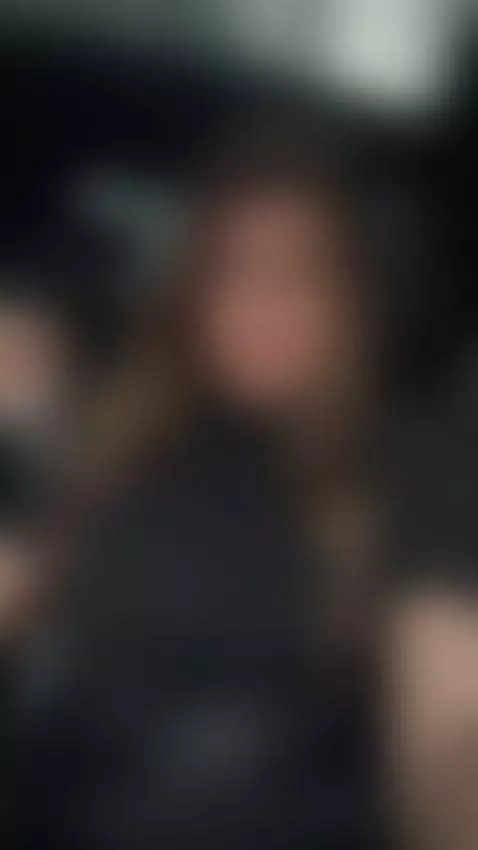 latina, milf by katanakombat