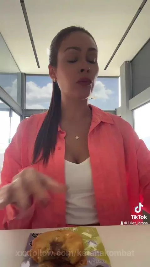 eat with me by katanakombat