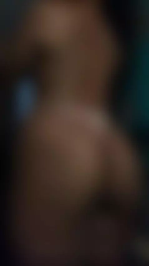 A little clap in this nudey pink thong, to get you thru☺️ by lexijayne