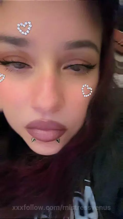 mistressvenus likes you by mistressvenus