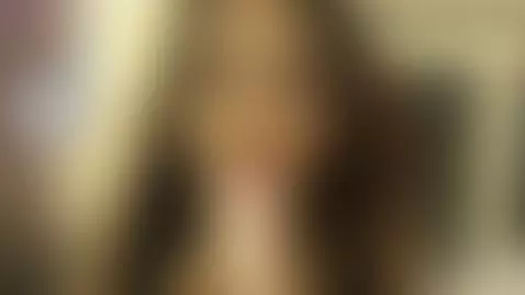 a delicious blowjob for you by angelibrown