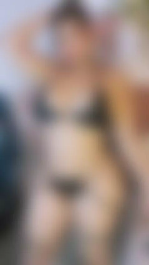 This whole body is ready for you! 🔥 by alanajay