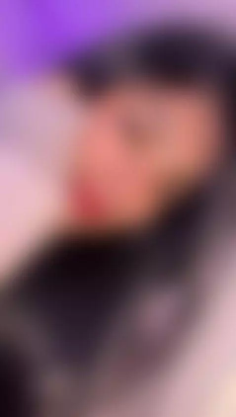 Holi😏😳 by ivynaugthyqueen