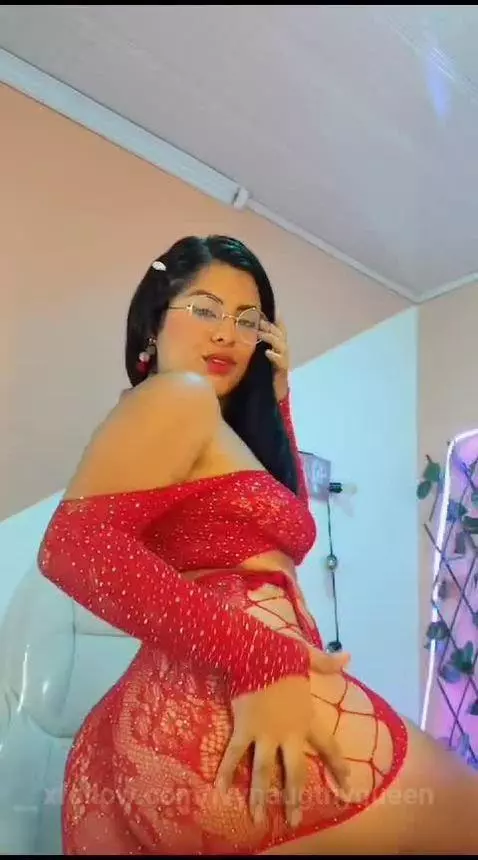 Wet my panties, I want to satisfy your whims 😏 by ivynaugthyqueen