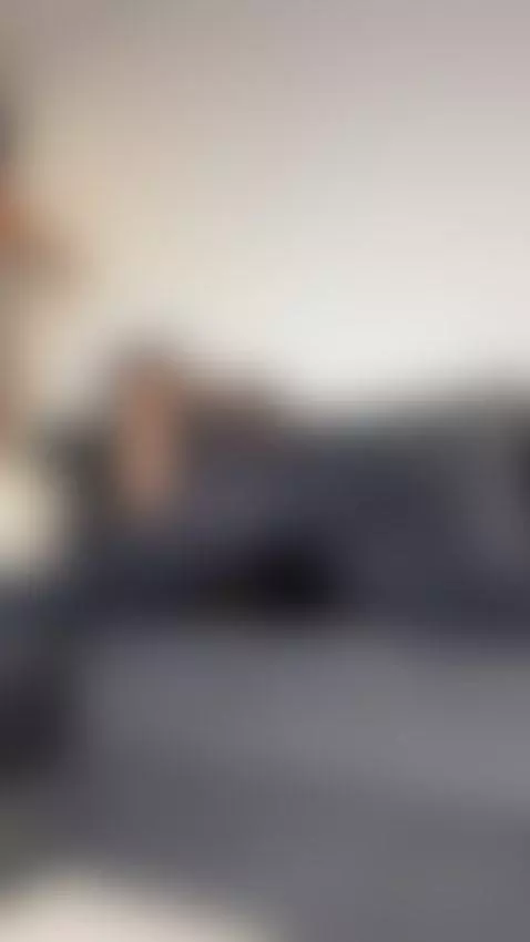 Elastic girl 🤭 by loribauer