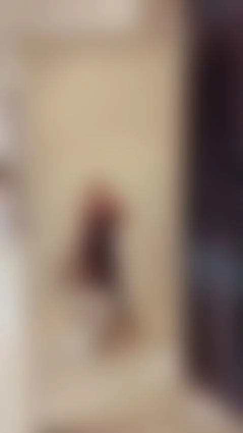 How do I look? by mollycavalli