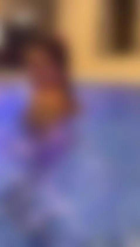 join me in the pool! 💦 by cheerrybomb