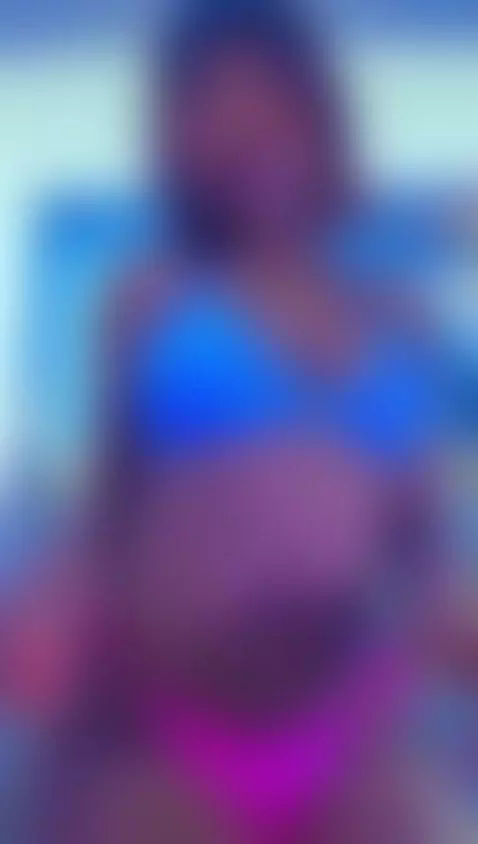 Imagine sliding your hands over my body 💋 by anitahlitman