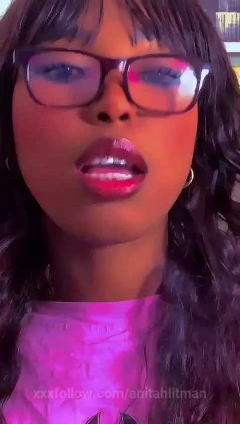 I will be the girl of your fantasies 💋🍒😏 by anitahlitman