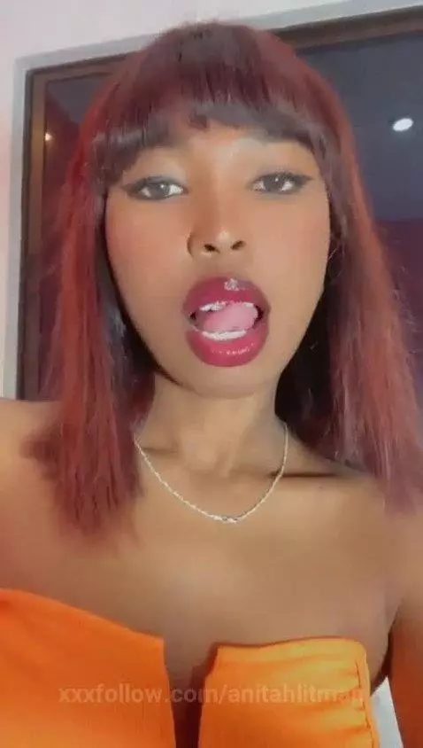 I am an expert with my mouth. 😈 by anitahlitman