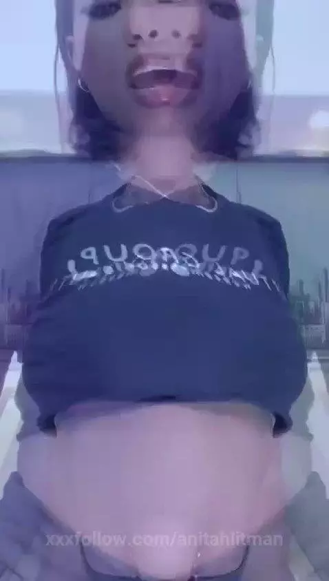 Bite me, suck me, eat me. 😈🔞 by anitahlitman