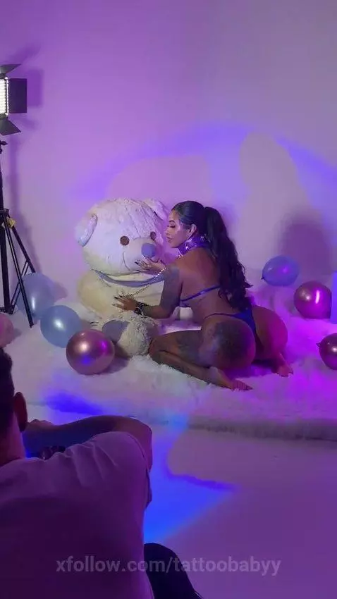 Teddy likes women because bears don't have vaginas.😏 by tattoobabyy