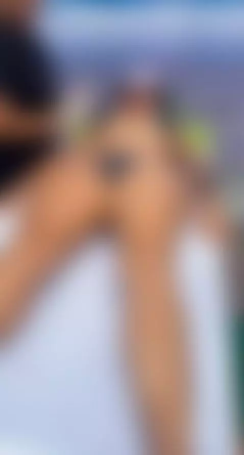 sunbathing ☀️🥵 by salommecruz