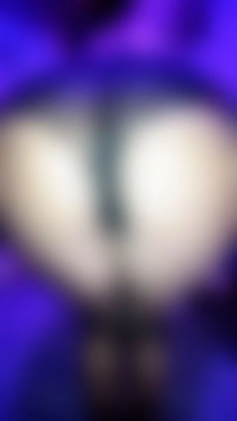 Imagine while it bounced on your legs 💜 by jessiemegan