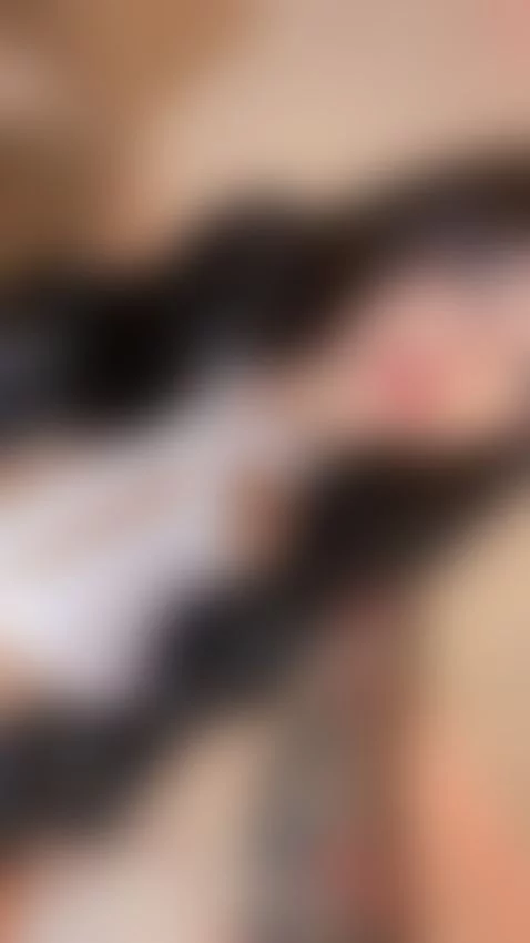 Dale like si te gusta esta mamasita! by lyzzie