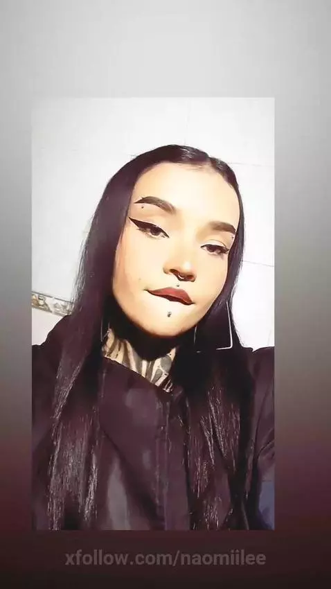 am here again, to star the sloppy game  #spit #suck #salivaf... by naomiilee