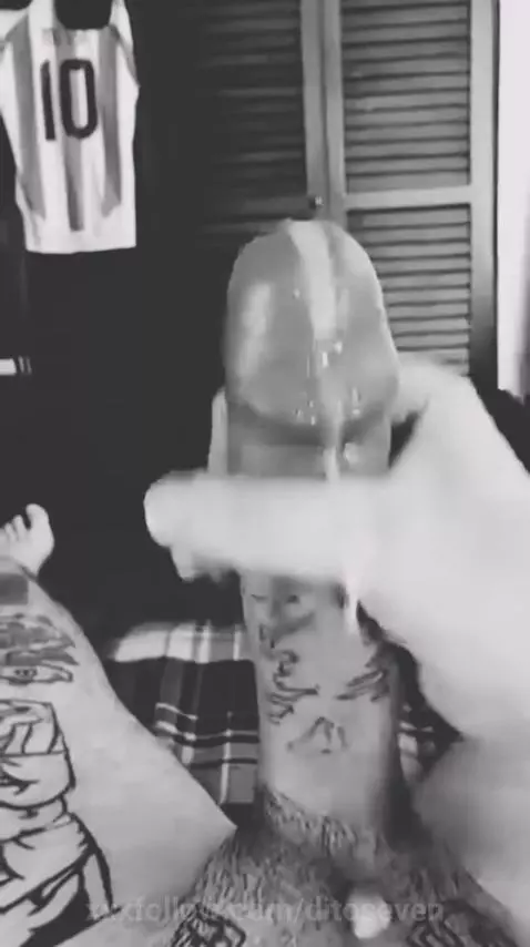 Quien quiere lechita para su café? by ditoseven