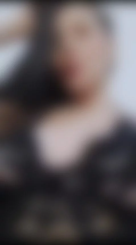 Kiss love ❤ by veronicaroose