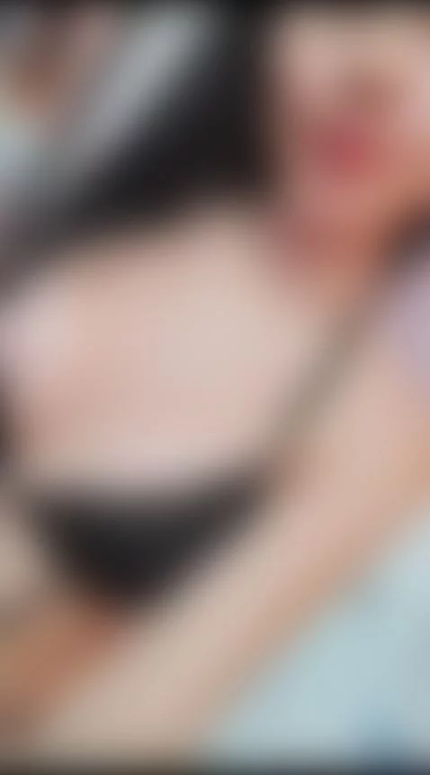 I wanting for u on my bed 😈 by veronicaroose