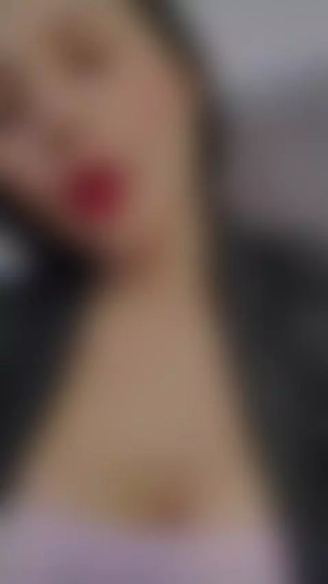 pretty lips  ❤ by veronicaroose