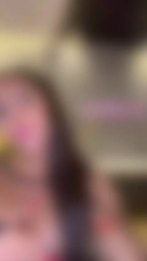 🫦😳 by viioletlover