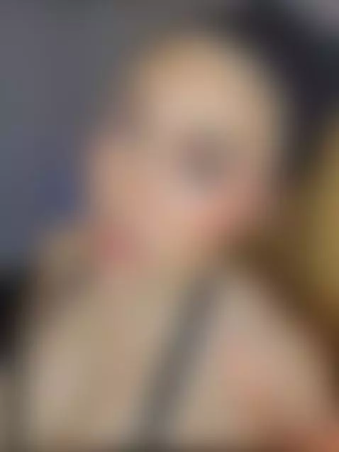 I am back. by kateryncifuentes