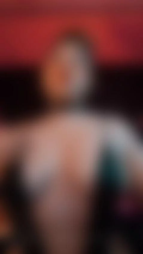 come and massage my tits by kateryncifuentes