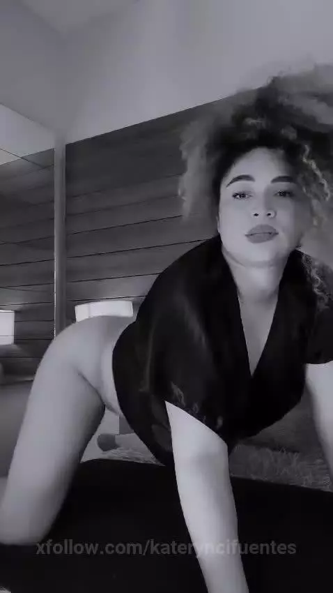 I’m starved for your hard cock  😈​ by kateryncifuentes