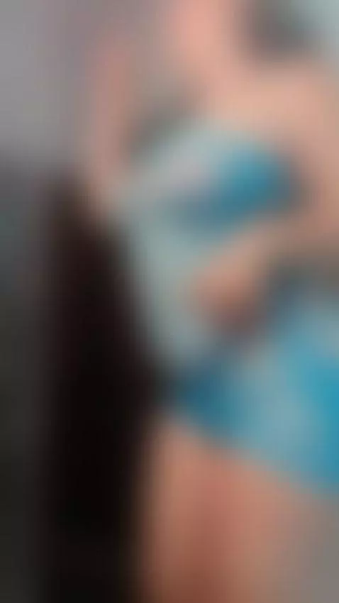 i feel so horny now by miiahot