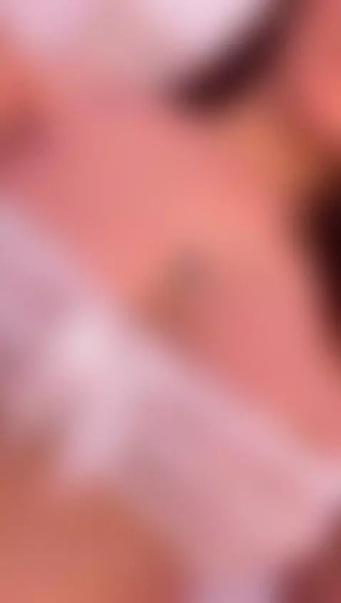 I love when suck my nipples. I want to feel you by lilikiss