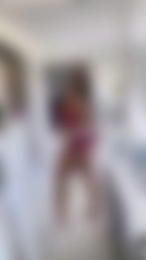 I want feel u spank in my ass now by alizehorny